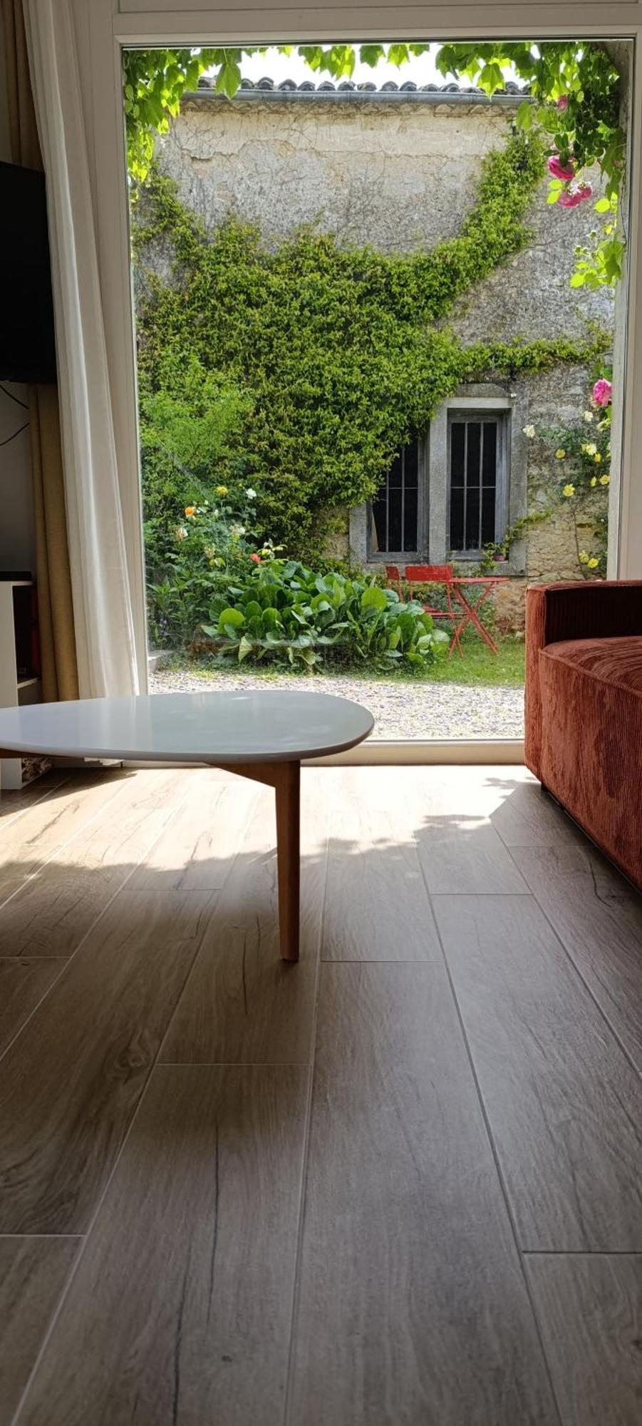 Maison Irondas Saint-Pierre-d'Aurillac Экстерьер фото